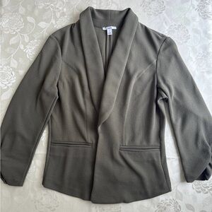 SOLD - Bar III 3/4 Sleeves Blazer Size S